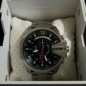 Diesel DZ1643 Master Chief Silver Tone Men's Watch